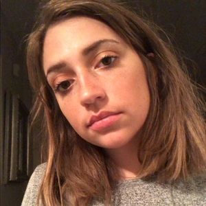 Meet your Posher, Carly